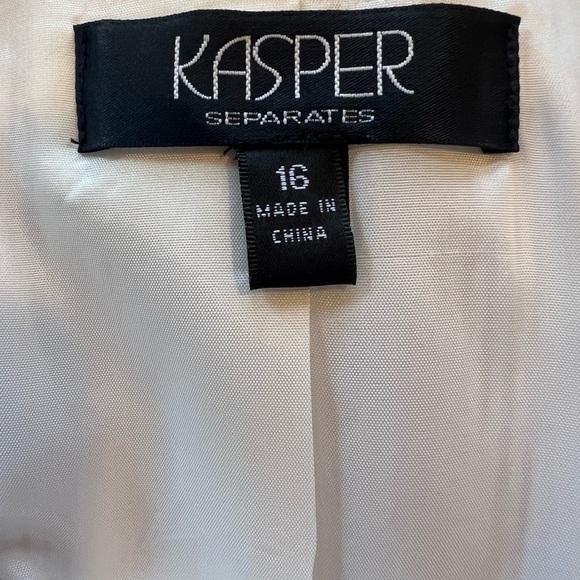 Kasper White/Tan Striped Blazer 3/4 Sleeve 1button Front Size 16 1 Button Front - Picture 4 of 4